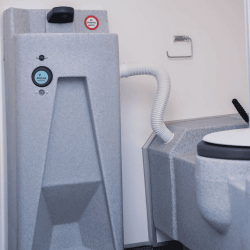 Tanktoilet med hndvask station