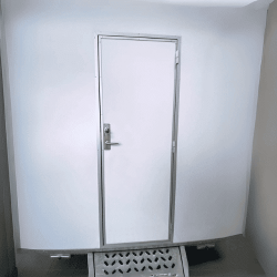 Ydre dr 70cm inkl. ramme - hjrehngt m. klassisk hndtag